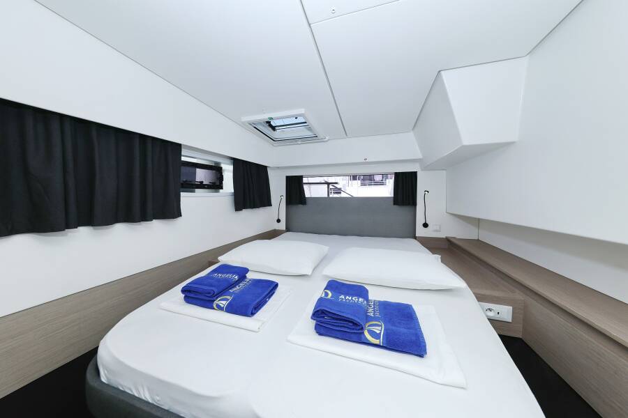 Fountaine Pajot Elba 45