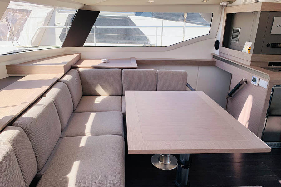 Fountaine Pajot Elba 45