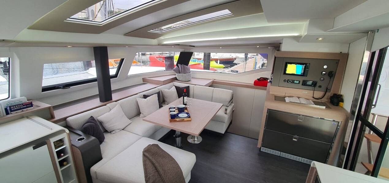 Fountaine Pajot Elba 45