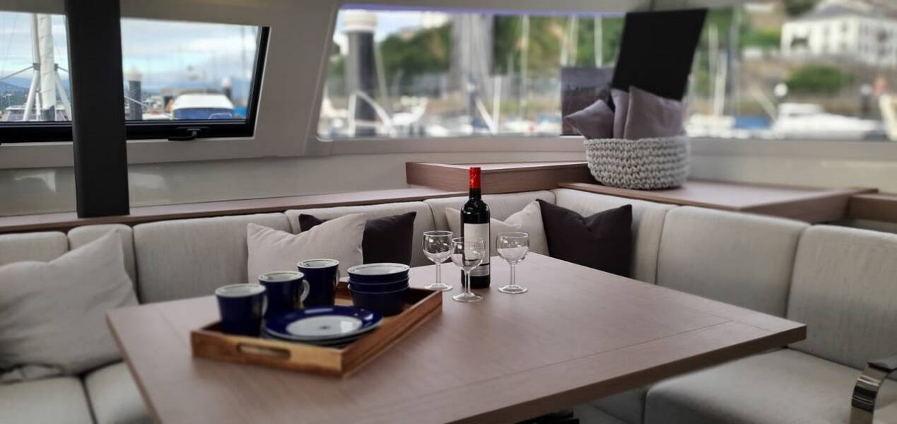 Fountaine Pajot Elba 45