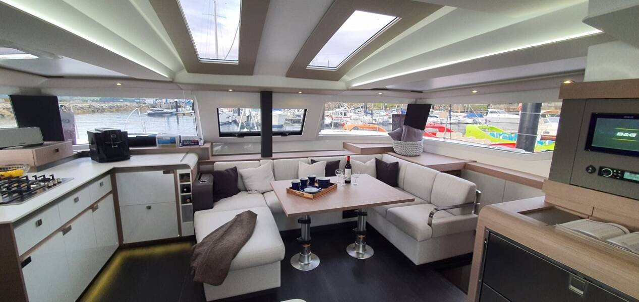 Fountaine Pajot Elba 45