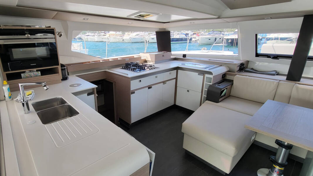 Fountaine Pajot Elba 45