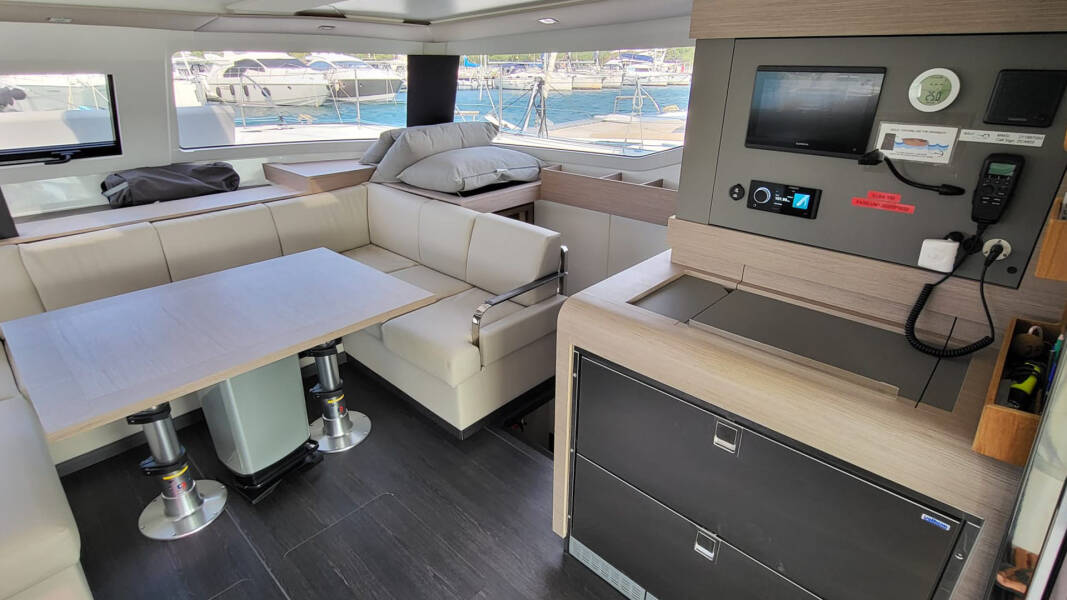 Fountaine Pajot Elba 45