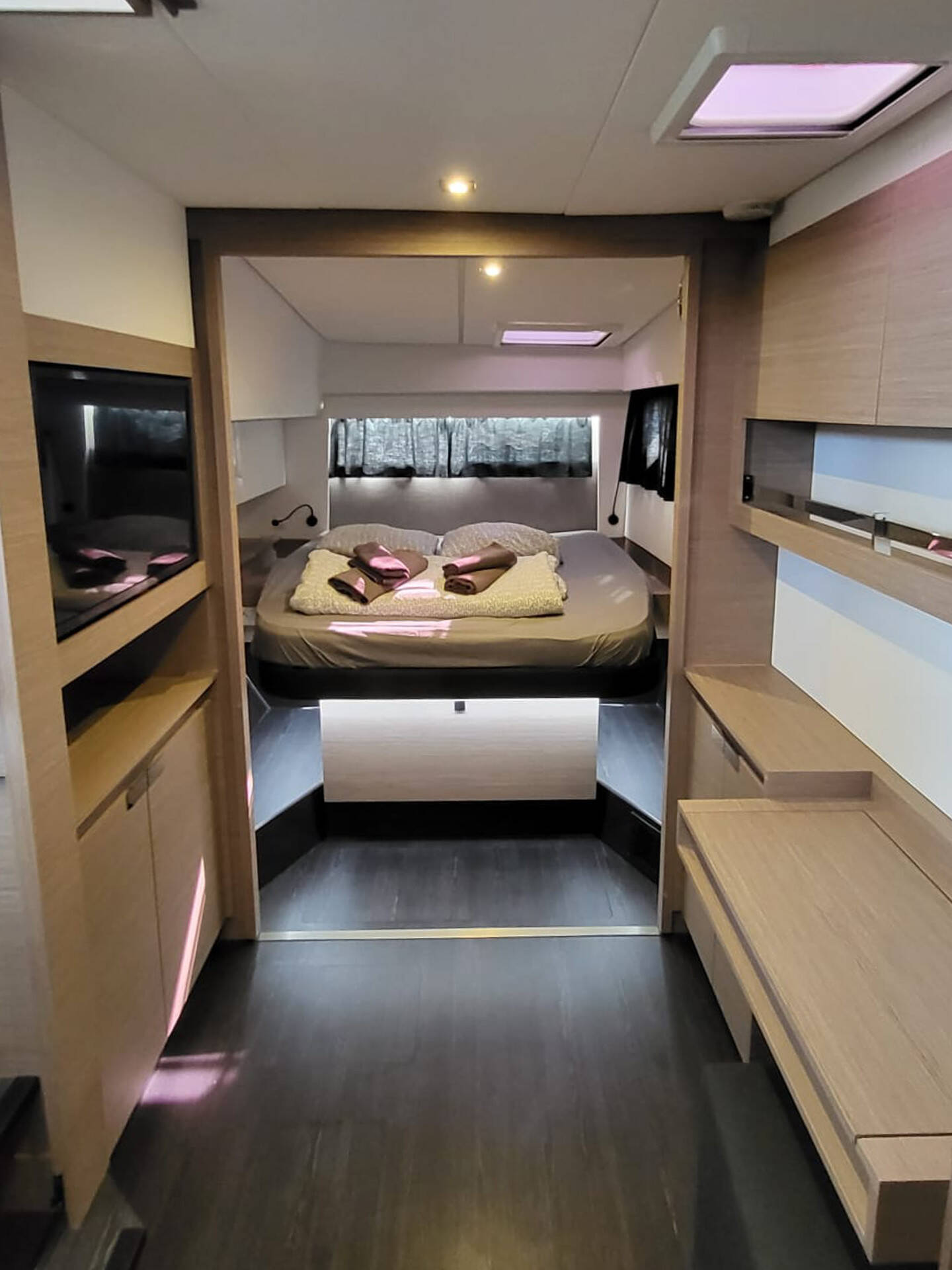 Fountaine Pajot Elba 45