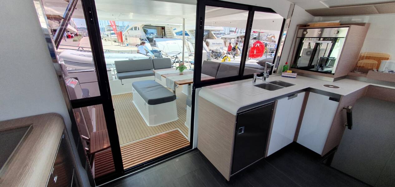 Fountaine Pajot Elba 45