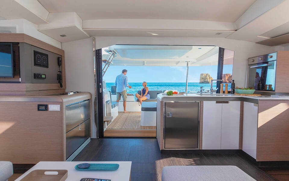 Fountaine Pajot Elba 45