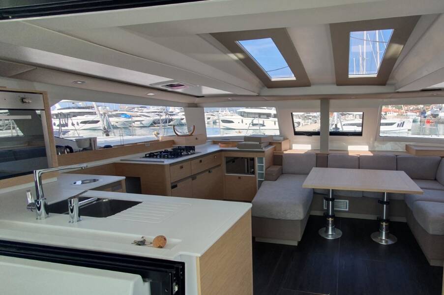 Fountaine Pajot Elba 45