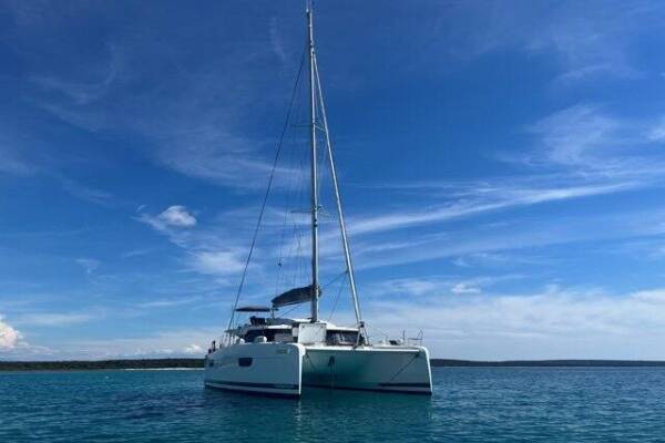 Fountaine Pajot Elba 45