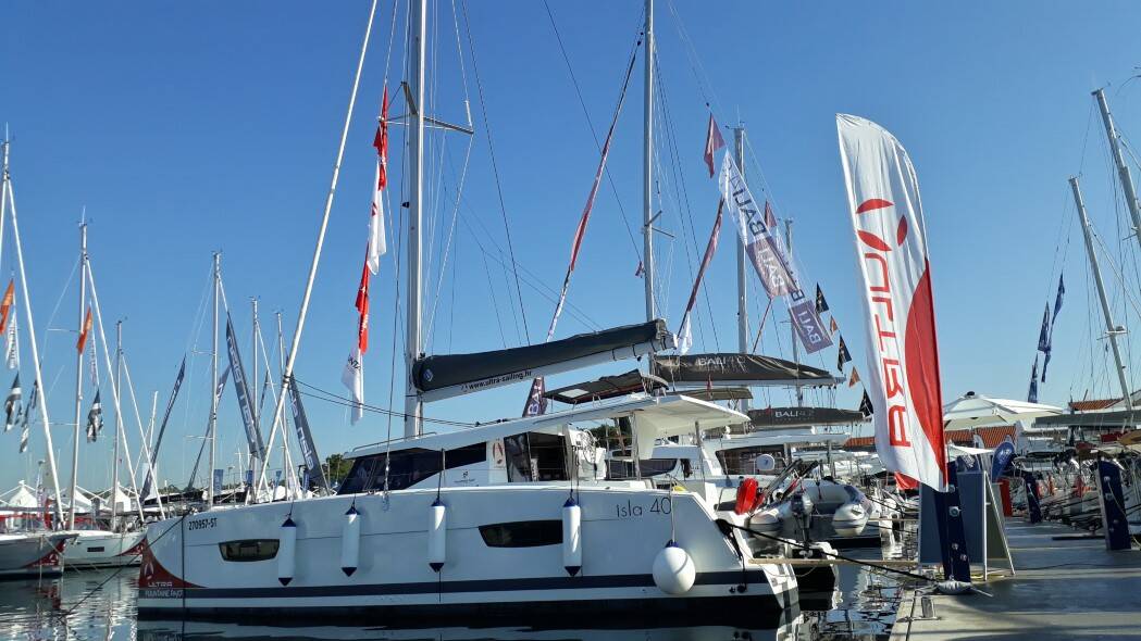 Fountaine Pajot Isla 40