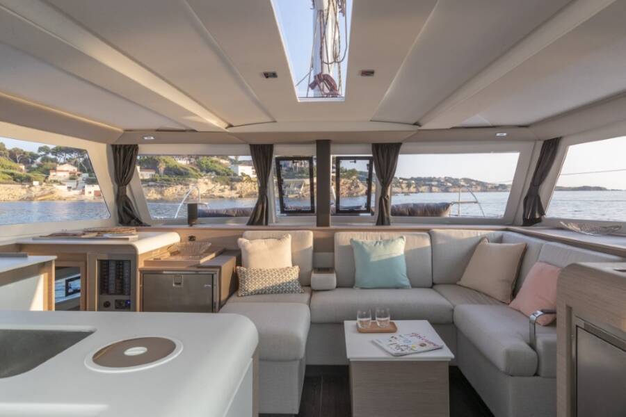 Fountaine Pajot Isla 40