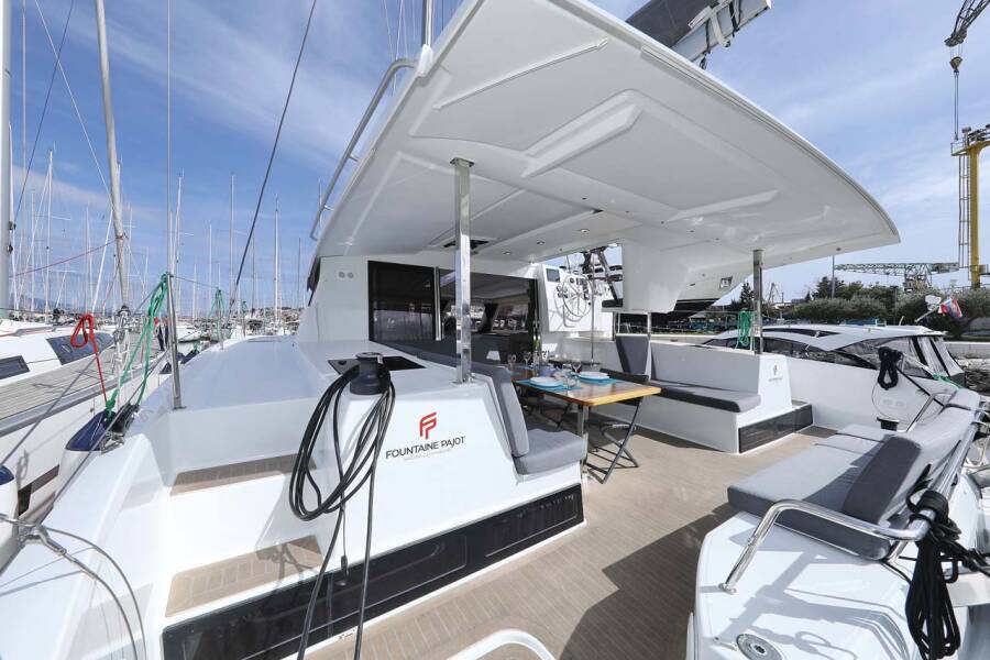 Fountaine Pajot Isla 40