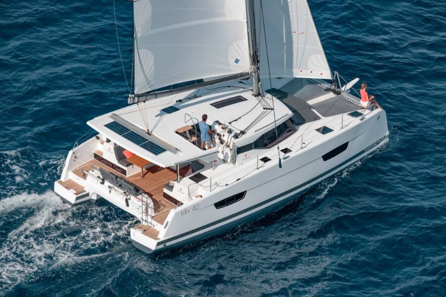 Fountaine Pajot Isla 40