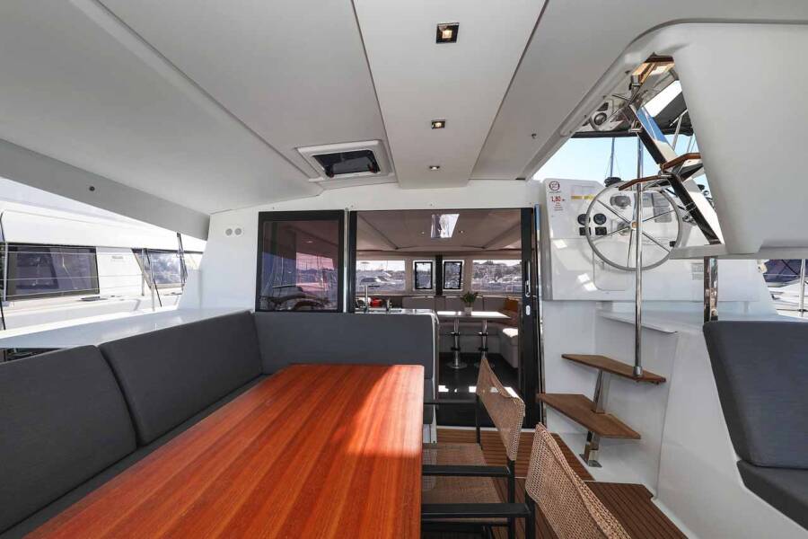 Fountaine Pajot Isla 40