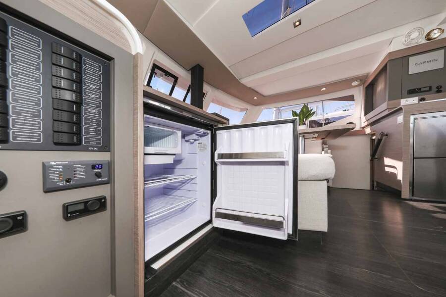 Fountaine Pajot Isla 40