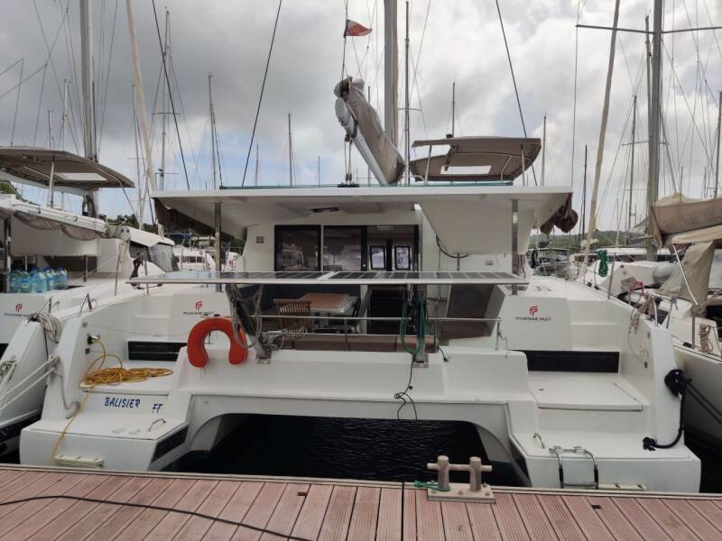 Fountaine Pajot Lucia 40