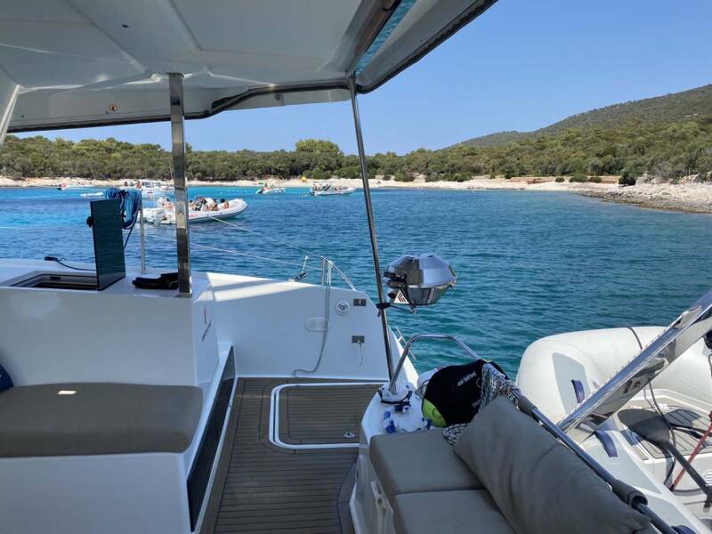 Fountaine Pajot Lucia 40