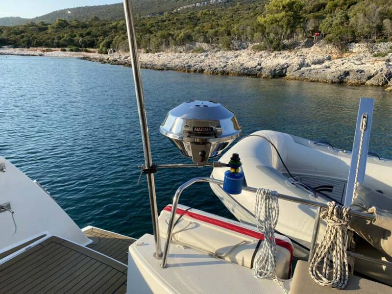 Fountaine Pajot Lucia 40