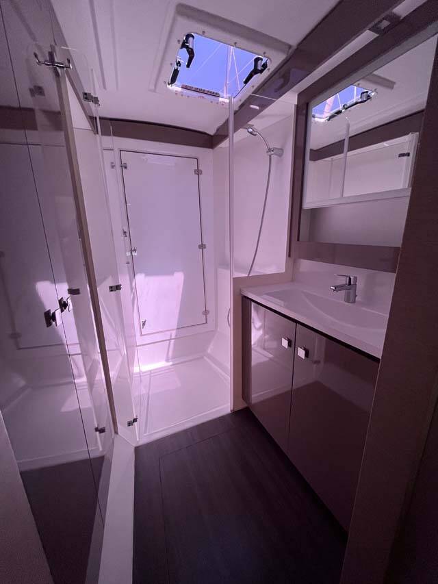 Fountaine Pajot Lucia 40