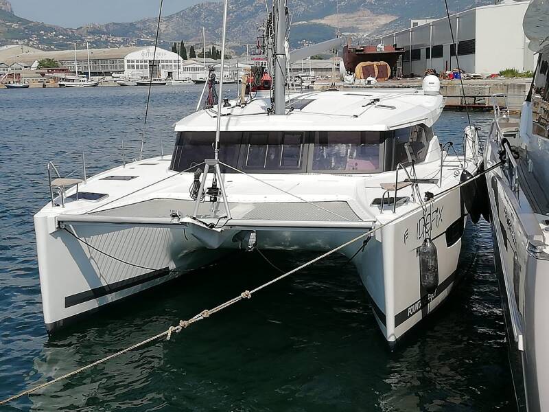 Fountaine Pajot Lucia 40