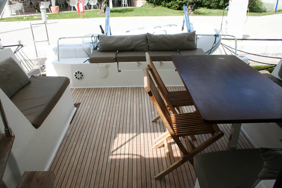 Fountaine Pajot Lucia 40