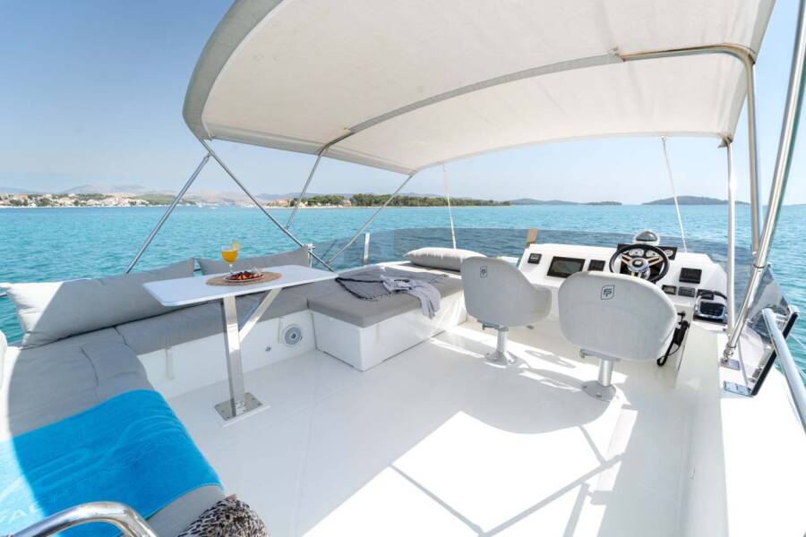 Fountaine Pajot MY 37