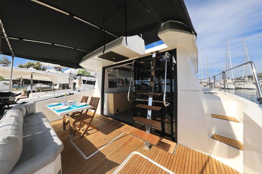 Fountaine Pajot MY 37