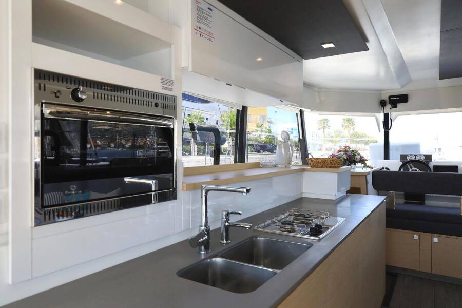 Fountaine Pajot MY 37