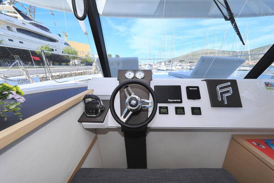 Fountaine Pajot MY 37