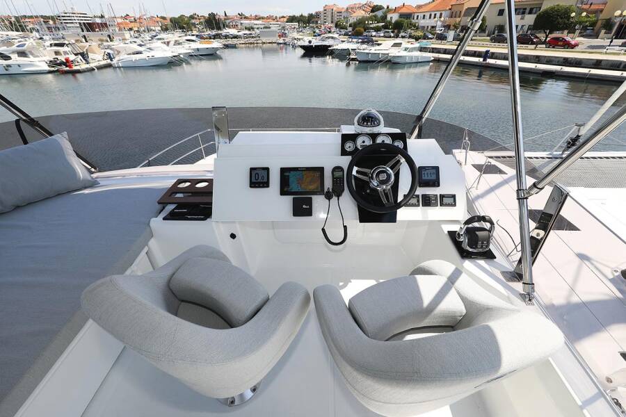 Fountaine Pajot MY 37