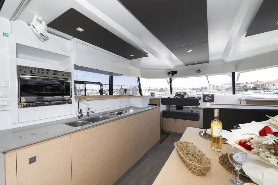 Fountaine Pajot MY 37