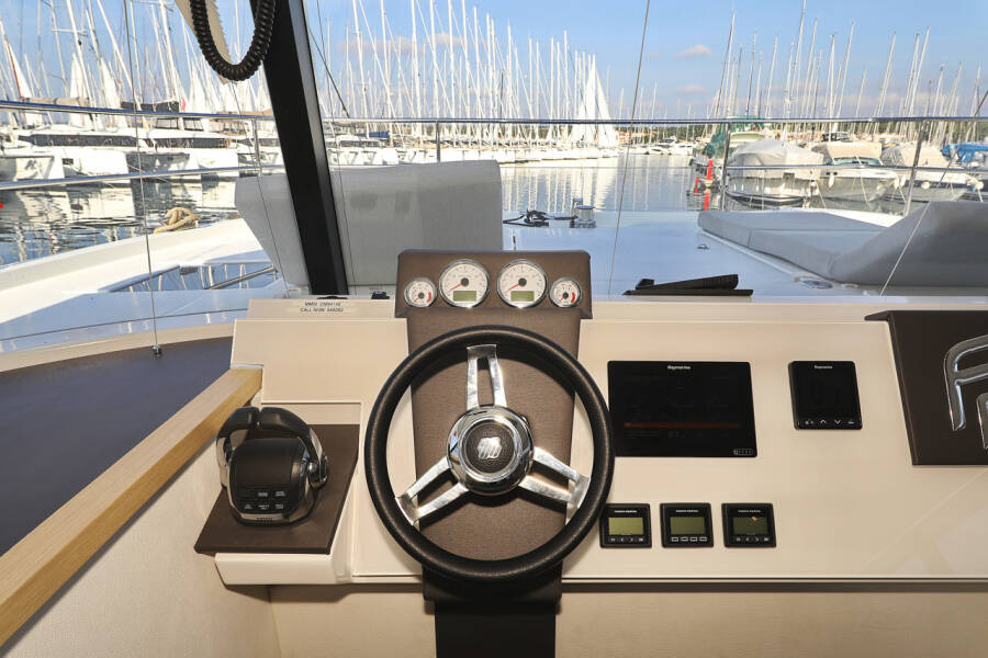 Fountaine Pajot MY 37