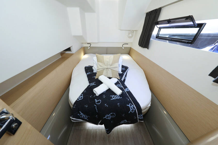 Fountaine Pajot MY 37