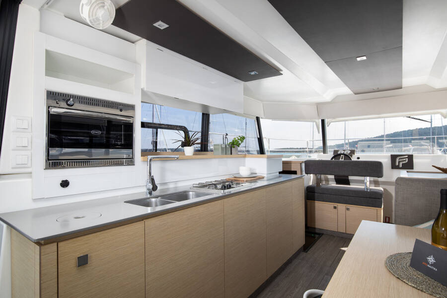 Fountaine Pajot MY 37