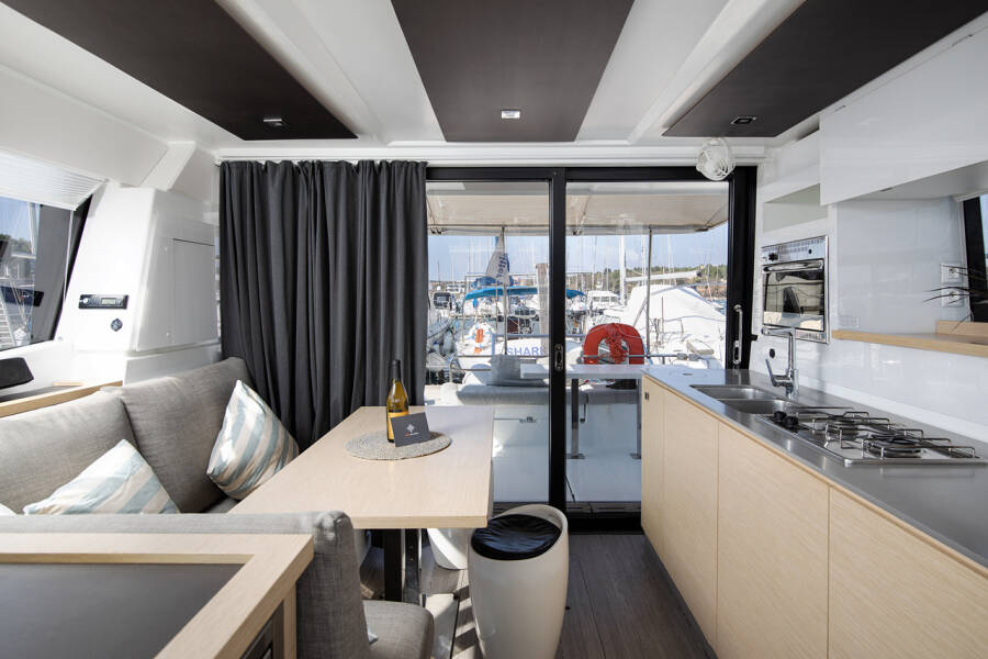 Fountaine Pajot MY 37