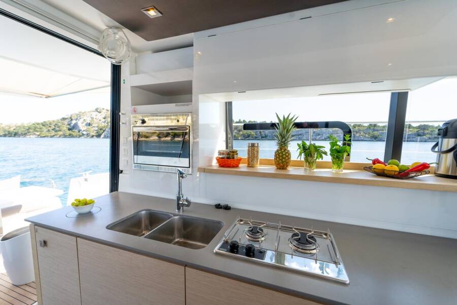 Fountaine Pajot MY 37