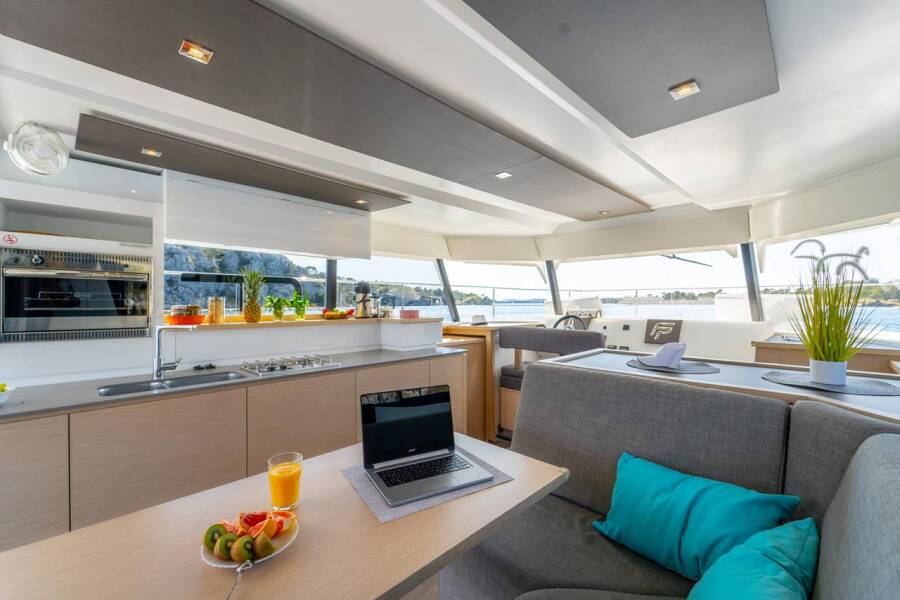 Fountaine Pajot MY 37