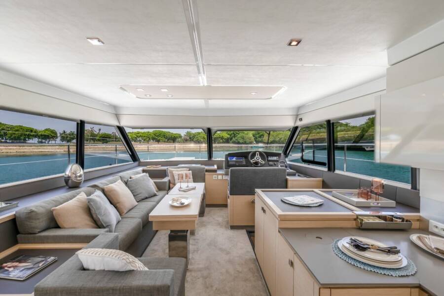 Fountaine Pajot MY5