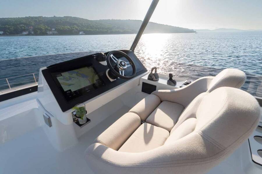 Fountaine Pajot MY6