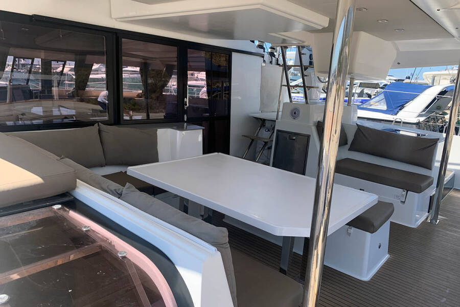 Fountaine Pajot Saba 50