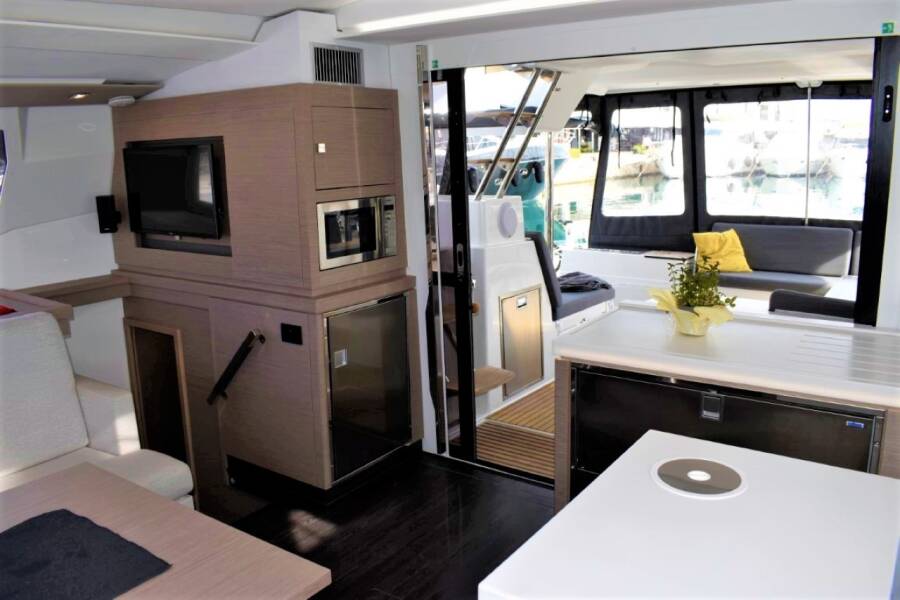 Fountaine Pajot Saona 47 Quintet