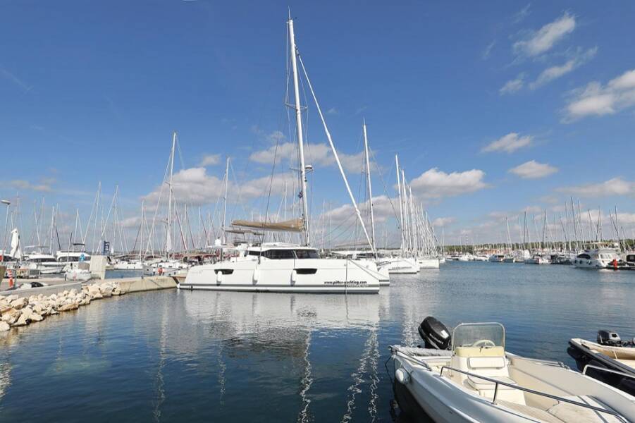 Fountaine Pajot Saona 47 Quintet