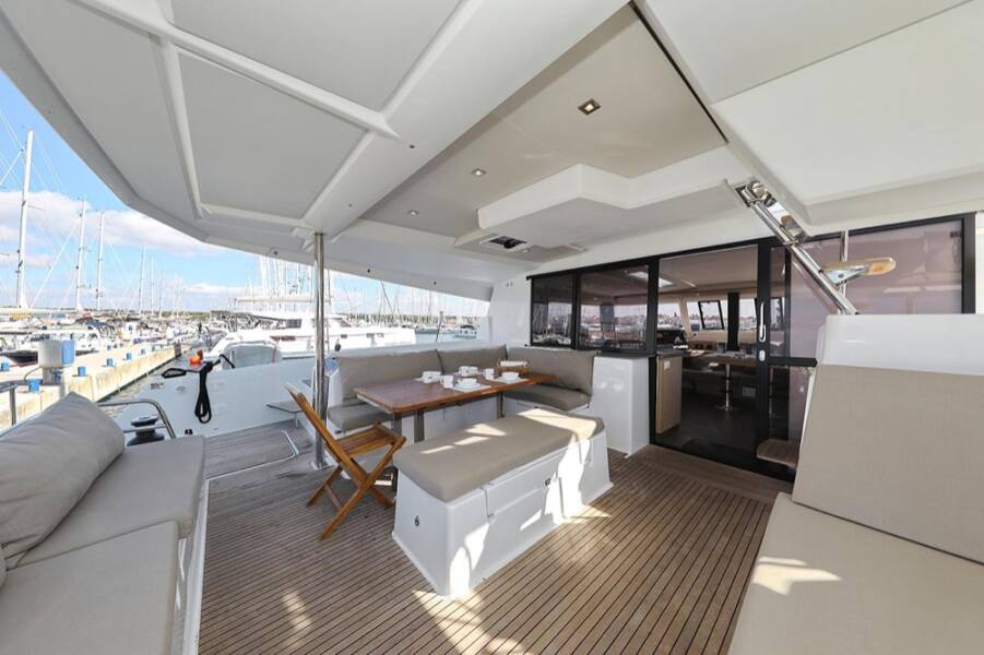 Fountaine Pajot Saona 47 Quintet