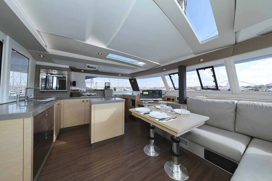 Fountaine Pajot Saona 47 Quintet