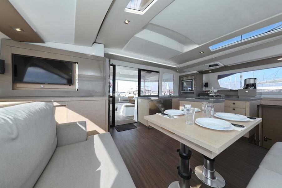 Fountaine Pajot Saona 47 Quintet