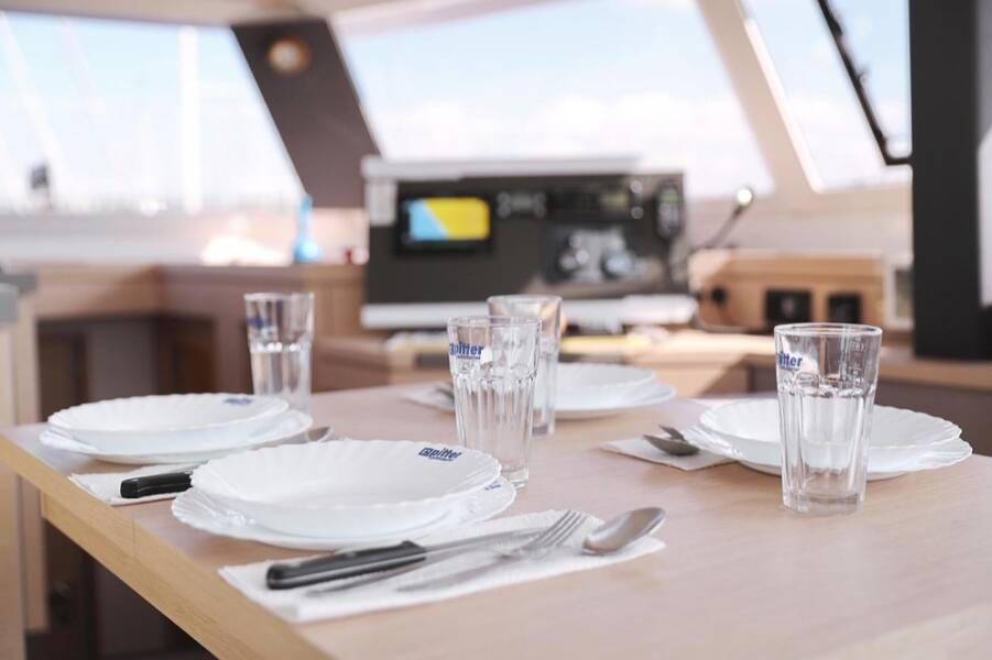 Fountaine Pajot Saona 47 Quintet