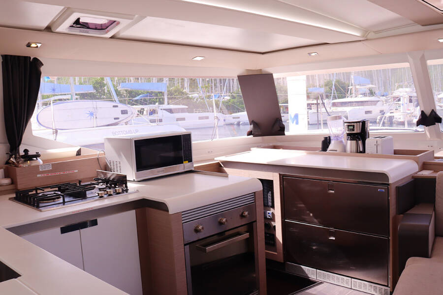 Fountaine Pajot Tanna 47