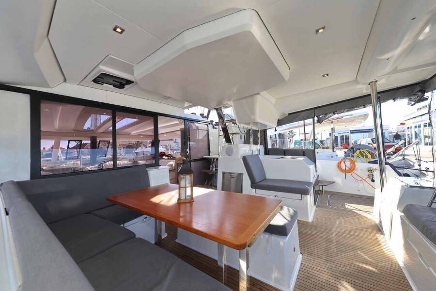 Fountaine Pajot Tanna 47