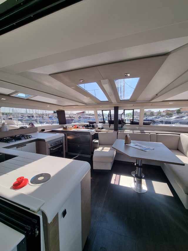 Fountaine Pajot Tanna 47