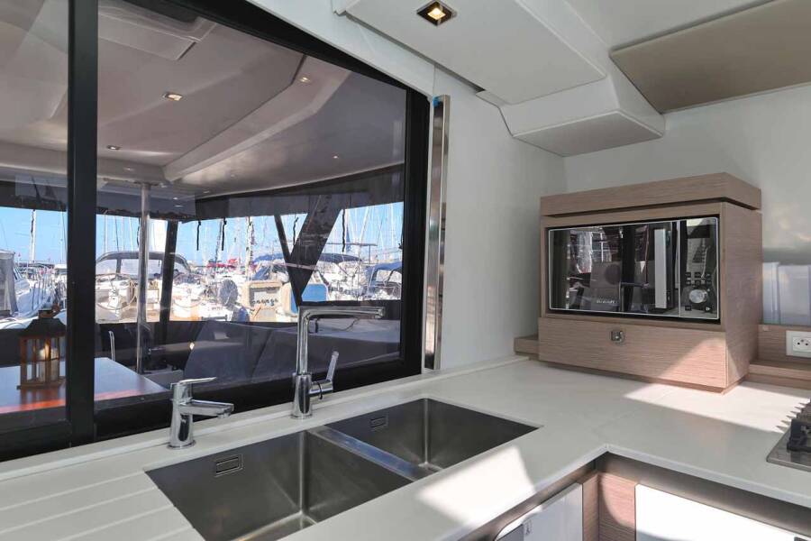 Fountaine Pajot Tanna 47