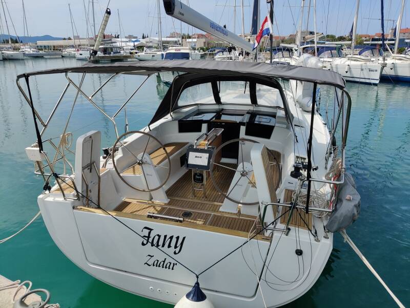 Hanse 388